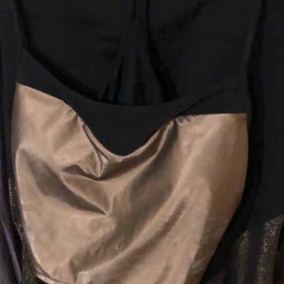 Fabletics size LG- XL 4 piece set black & Cooper jacket legging sport bra - Picture 9 of 16